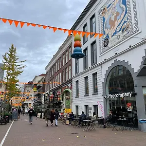 Thuis Bij Schell 2*, Роттердам Нидерланды