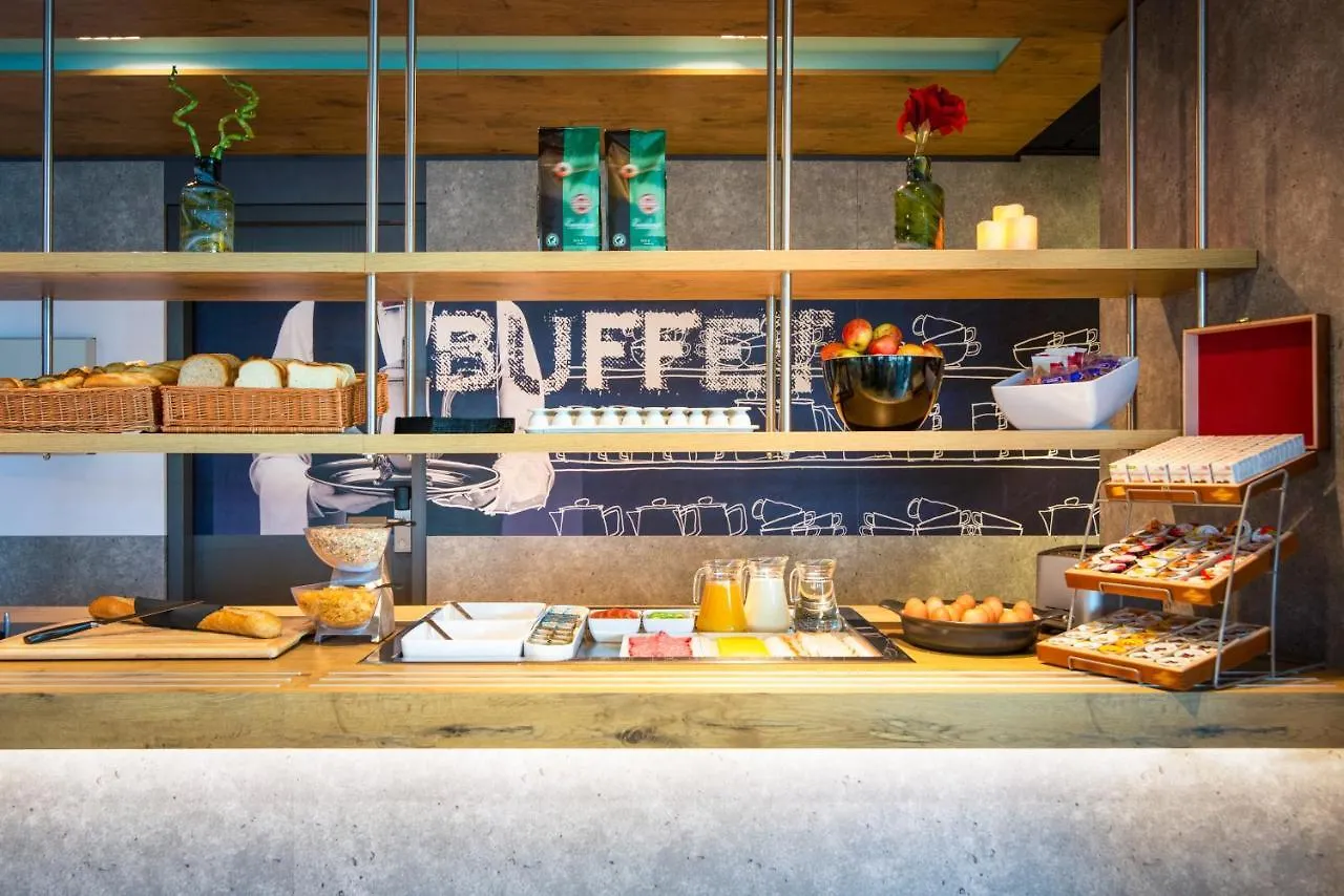 ** Hotel Ibis Budget Rotterdam The Hague Airport Netherlands