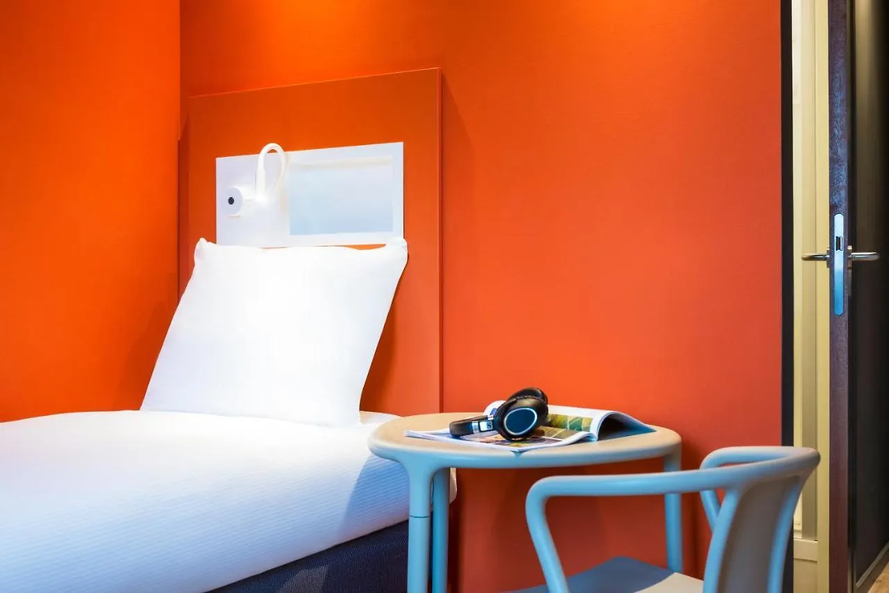 Ibis Budget Rotterdam The Hague Airport 2*,